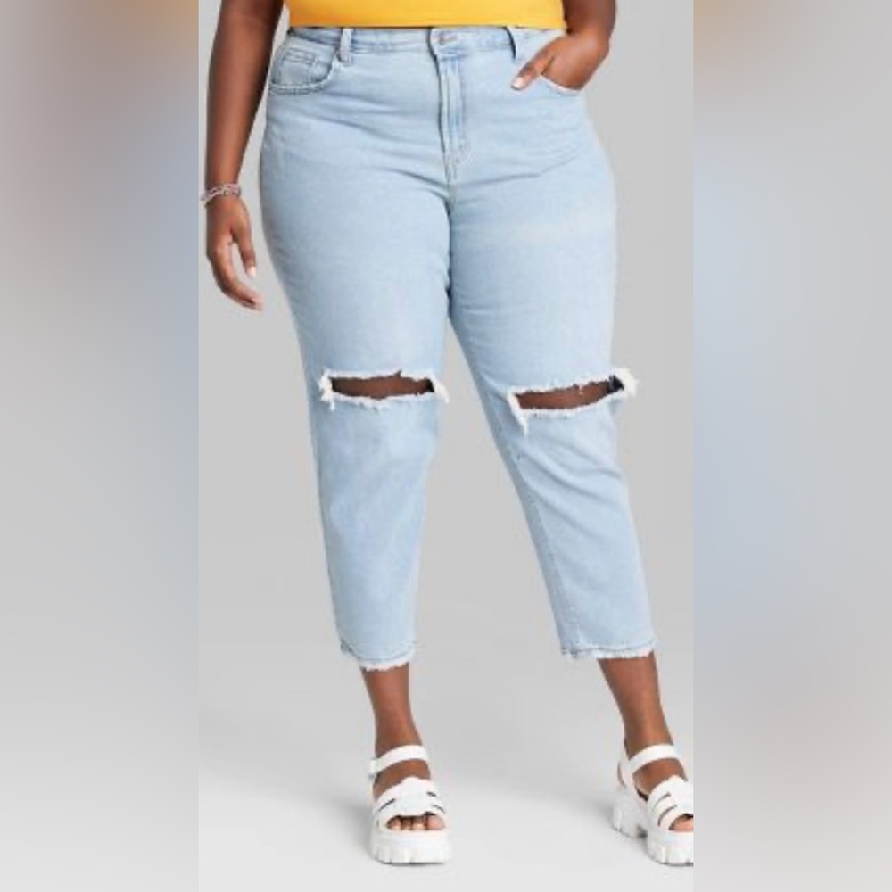 Wild Fable Super High Rise Distressed Slim Straight Jeans Medium Wash Size 18
